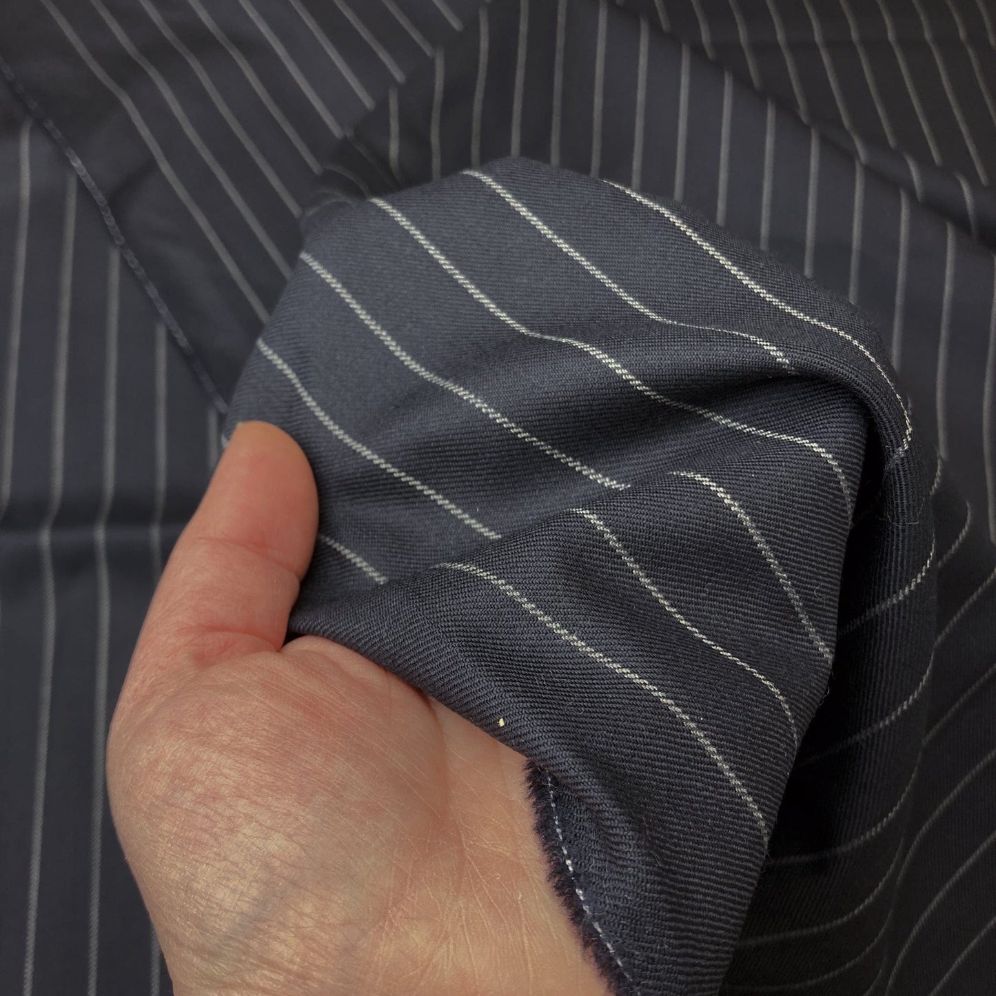 2nd Hand: Dark Navy Pinstripe Wool Suiting