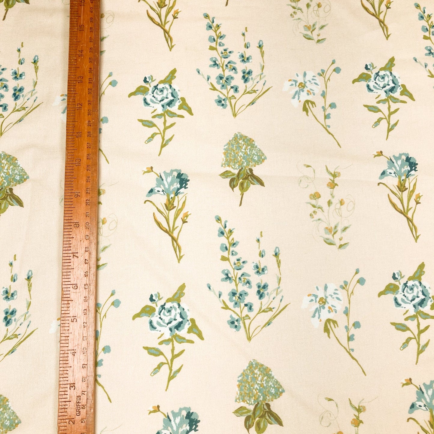 Art Gallery Fabrics 'Anthology' Linen Blend 'Garden Study Fresh'