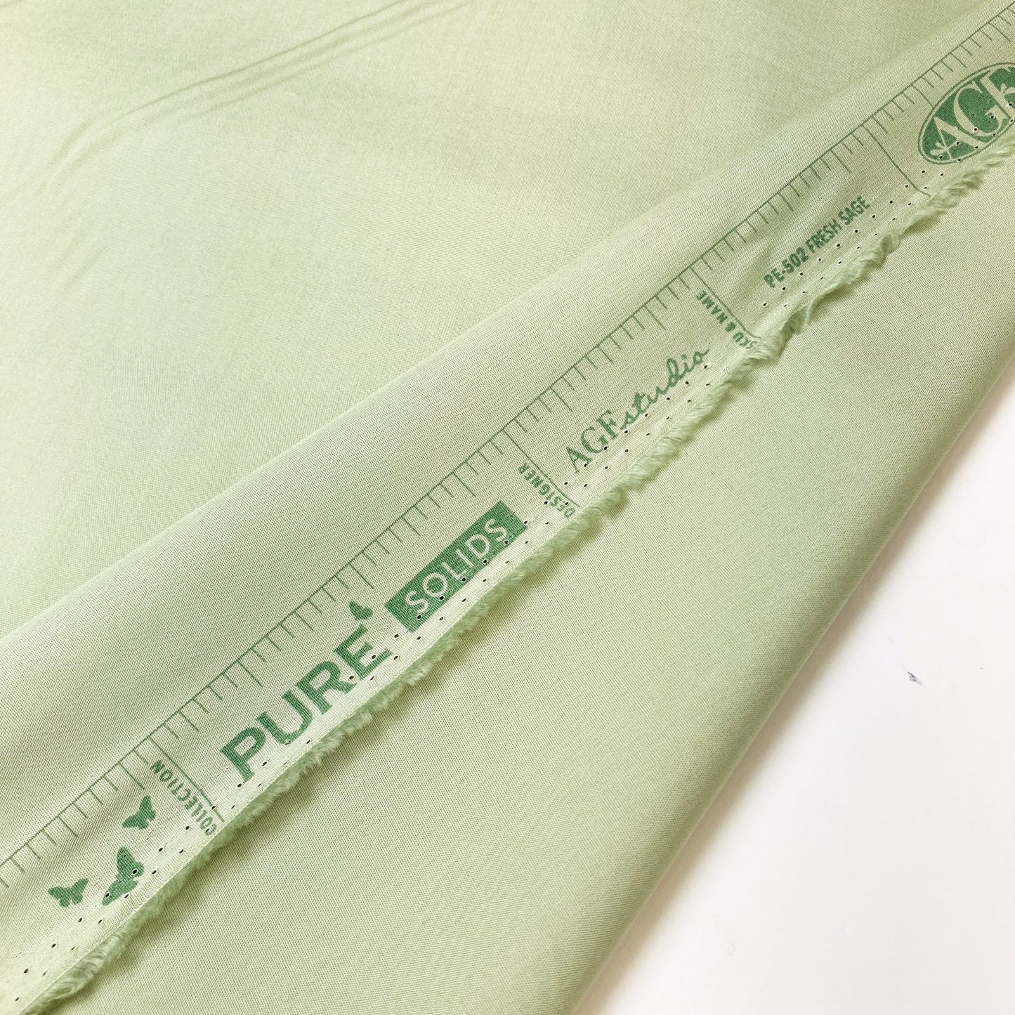 Art Gallery Fabrics - Fine Cotton - PURE Solids 'Fresh Sage'