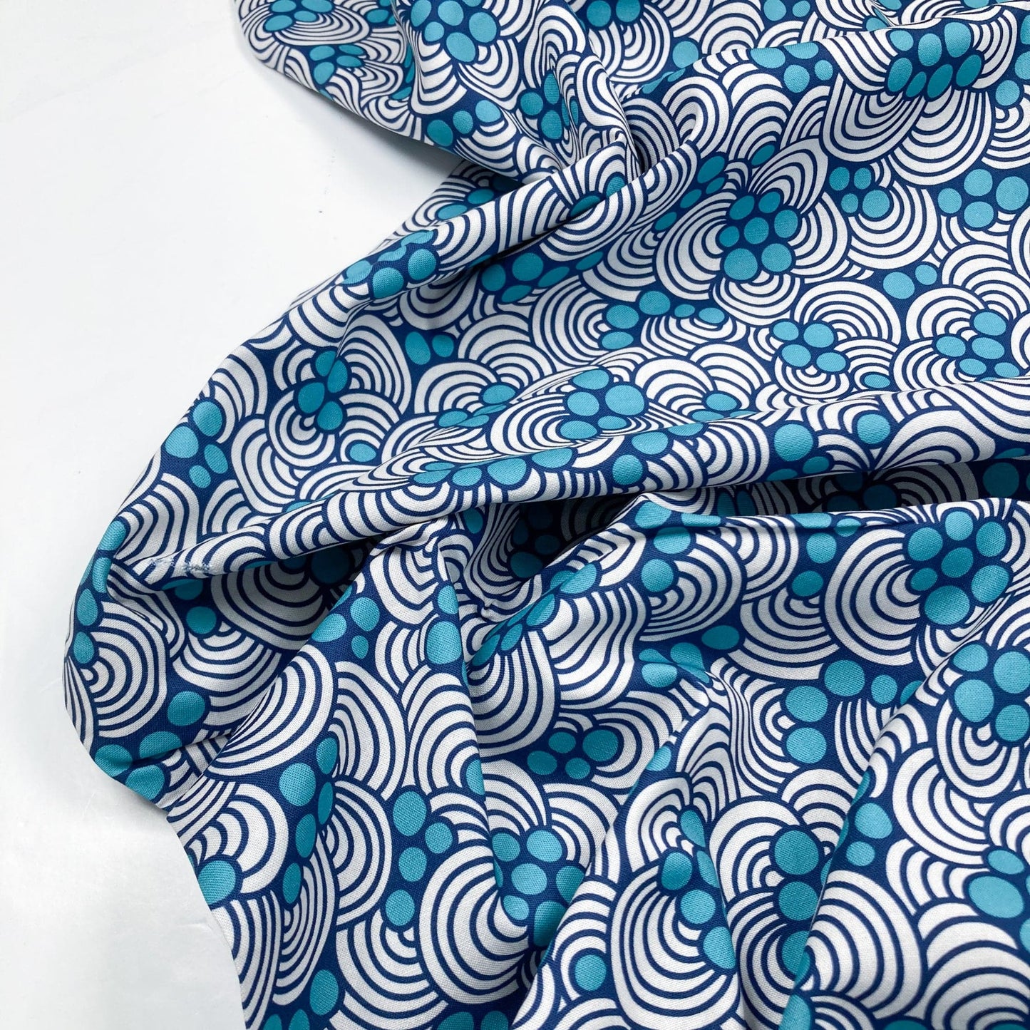 Cloud 9 Organic 'Ocean Motion' Quilting Cotton '2824 D'