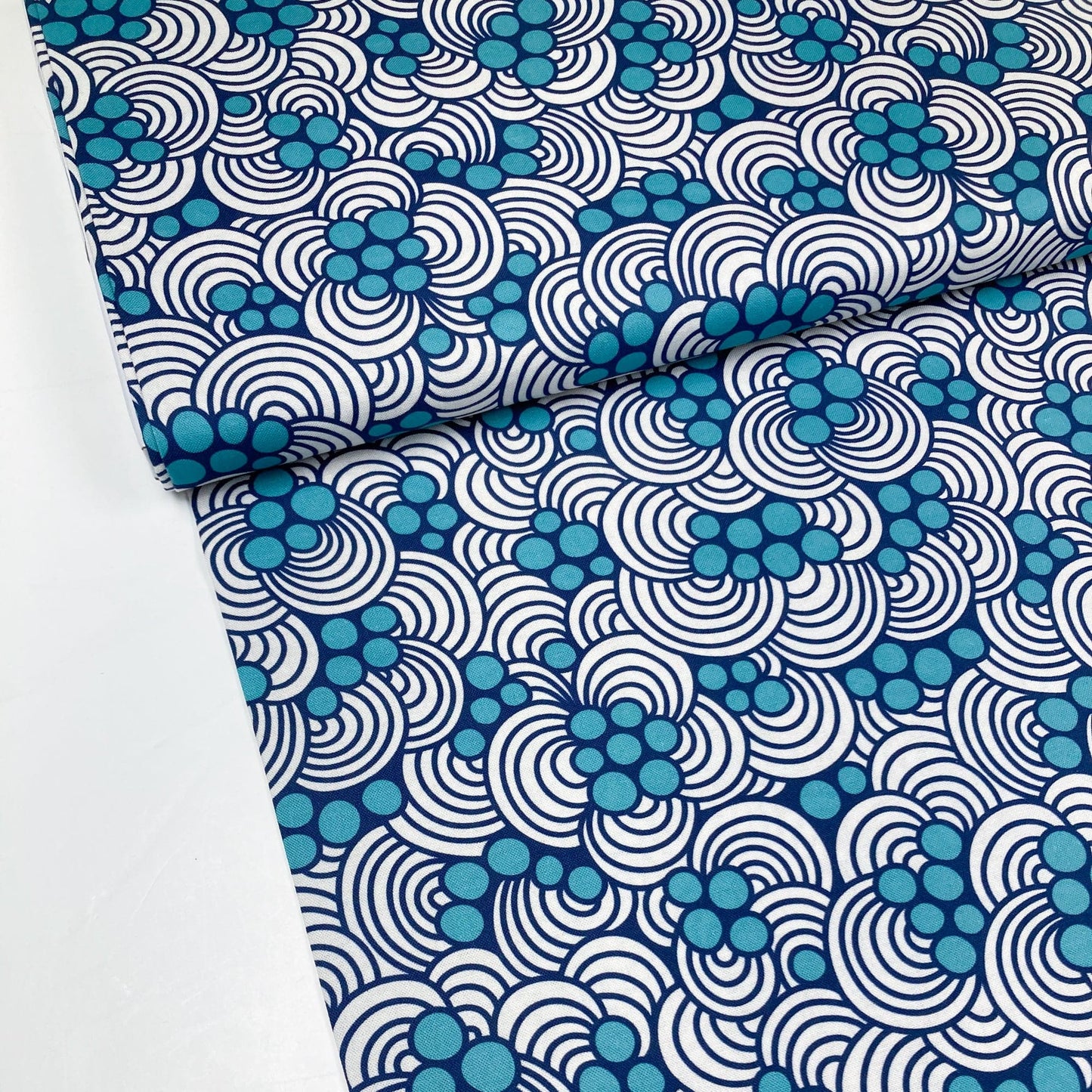 Cloud 9 Organic 'Ocean Motion' Quilting Cotton '2824 D'