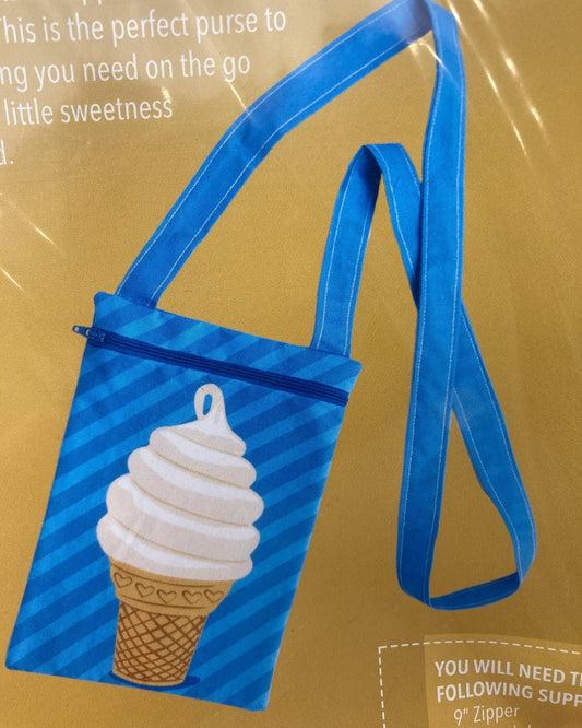Moda Cut Sew Create Kit: Ice Cream Shoulder Bag