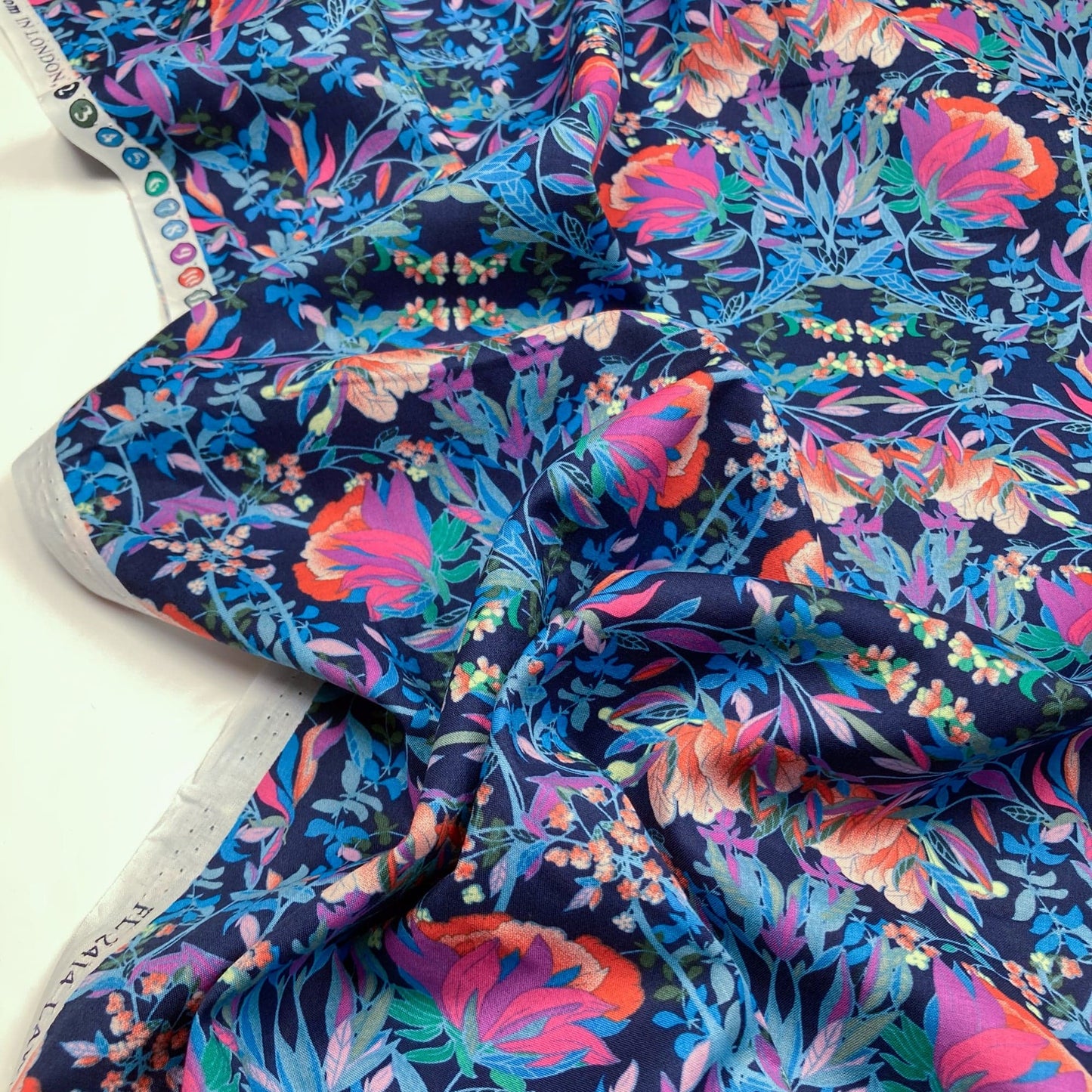 Fabric Freedom Cotton Lawn 'Navy Floral'