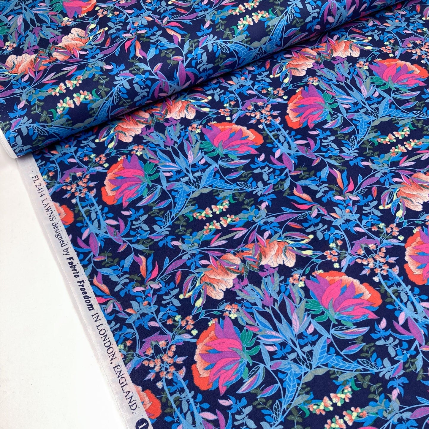 Fabric Freedom Cotton Lawn 'Navy Floral'