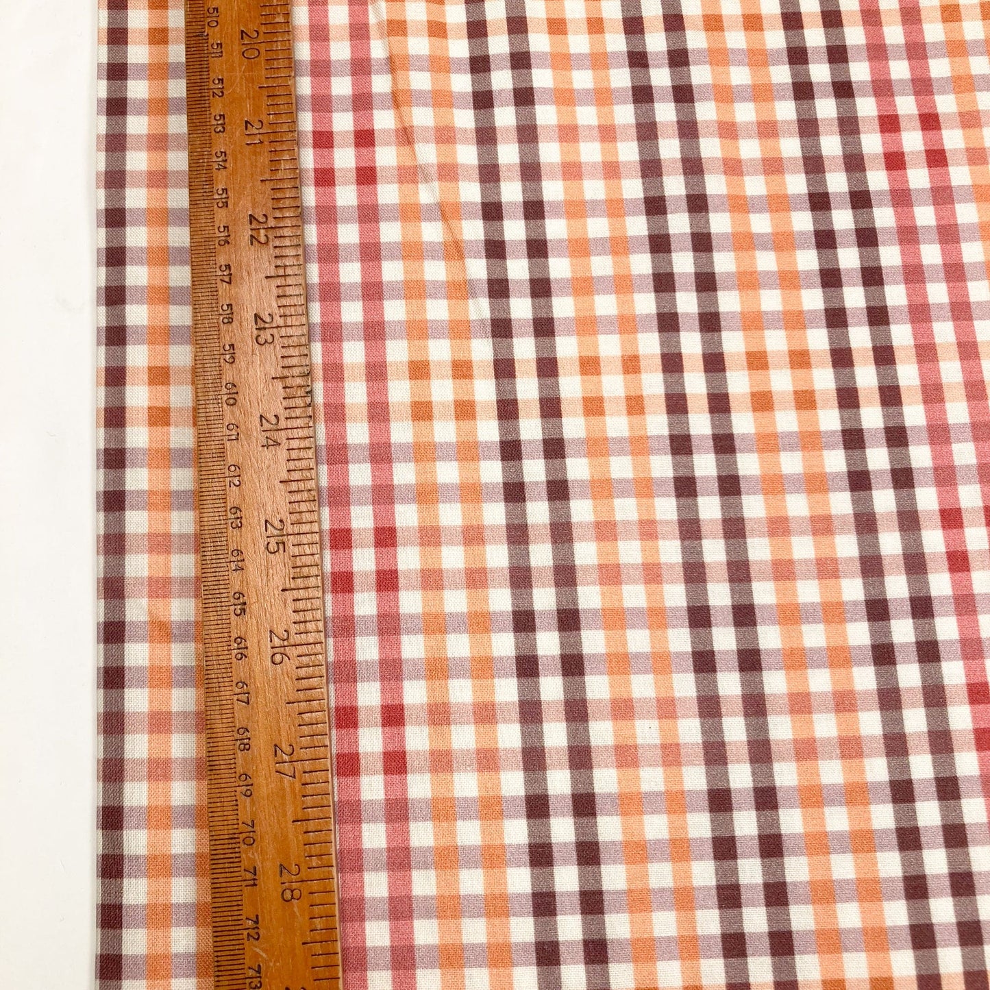 Deadstock: Ex-Joann Quilting Cotton 'Warm Check'
