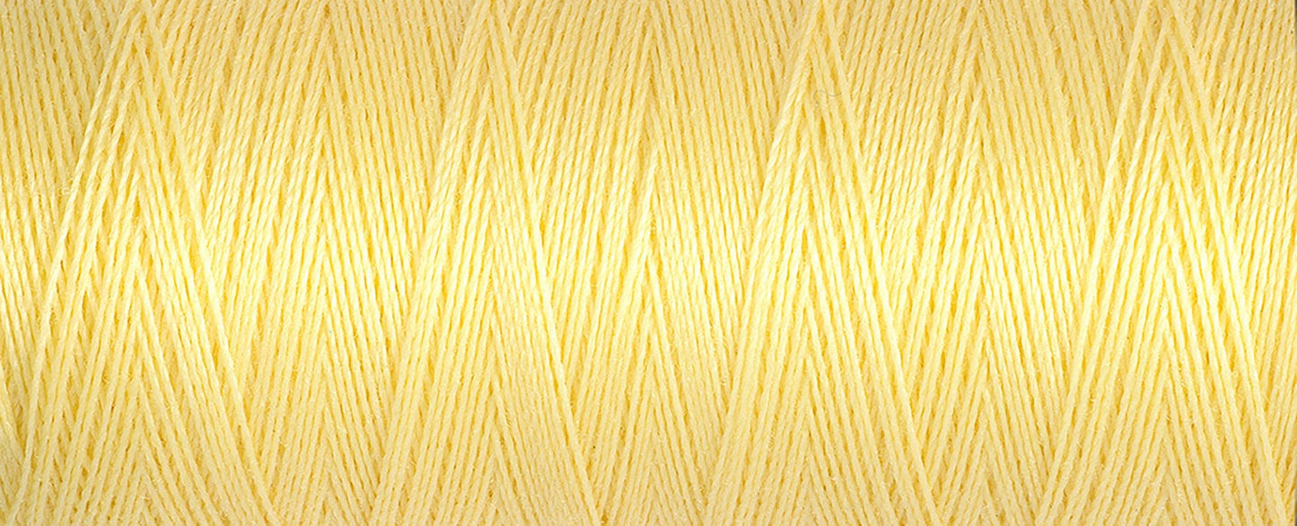 100m Reel Gütermann Recycled Sew-All Thread in Soft Yellow no.578