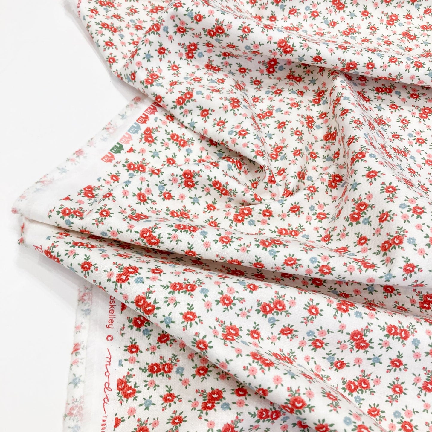 Moda 'Rosemary Cottage' Quilting Cotton in Cream