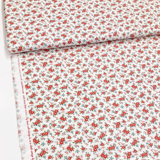 Moda 'Rosemary Cottage' Quilting Cotton in Cream