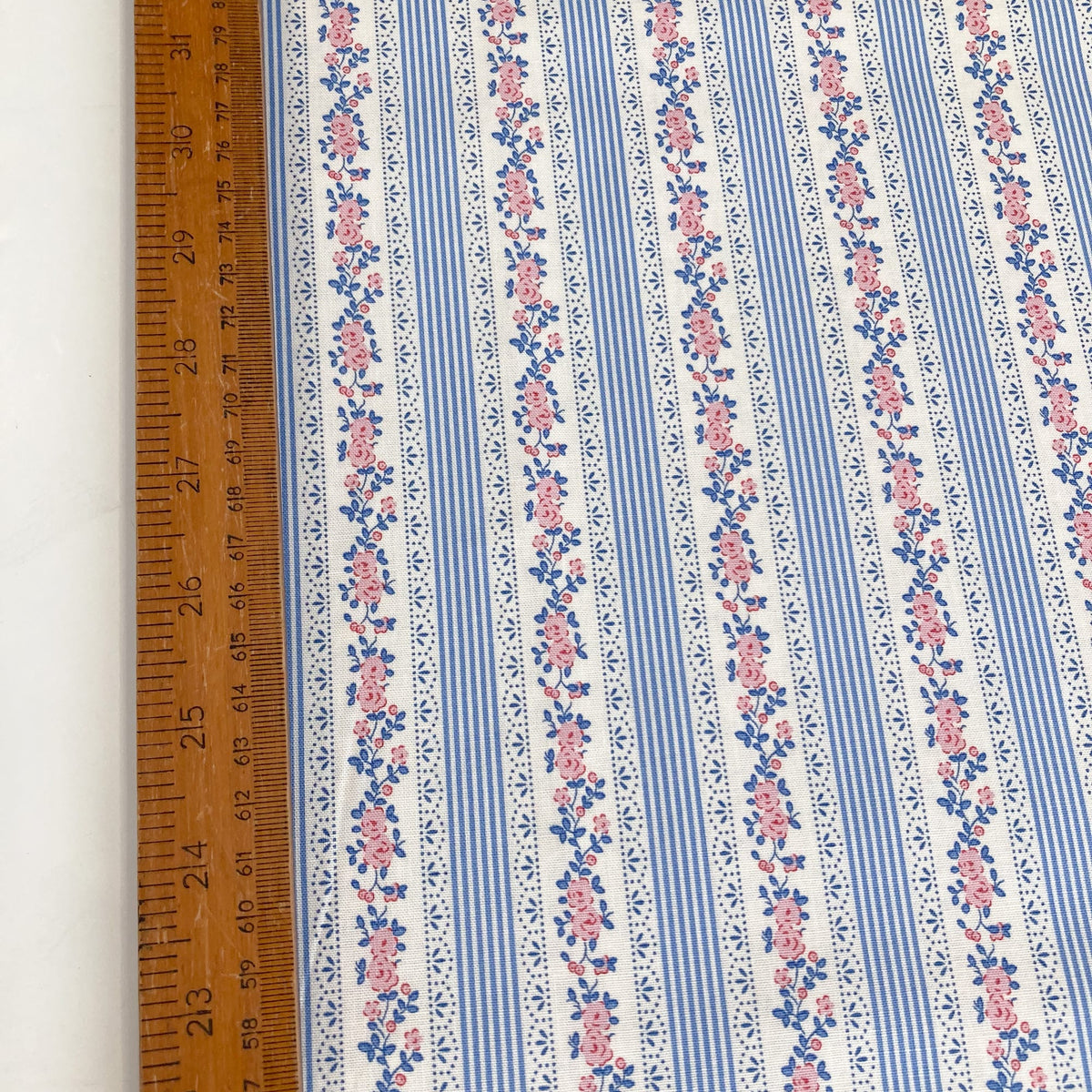 Tilda Quilting Cotton 'Claramay' in Blue