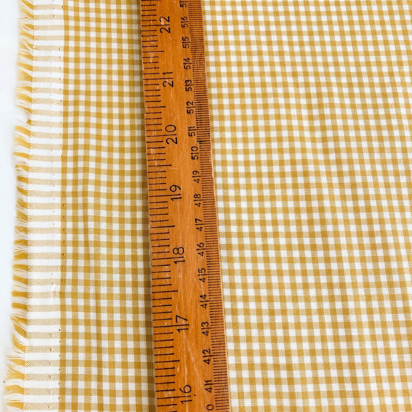 Tilda Quilt Collection 'Gingham' in Mustard Yellow