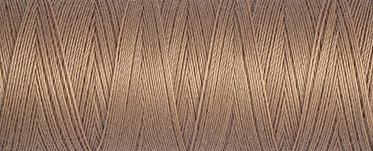 100 m Reel Gütermann Recycled Sew-All Thread in Light Brown no. 139