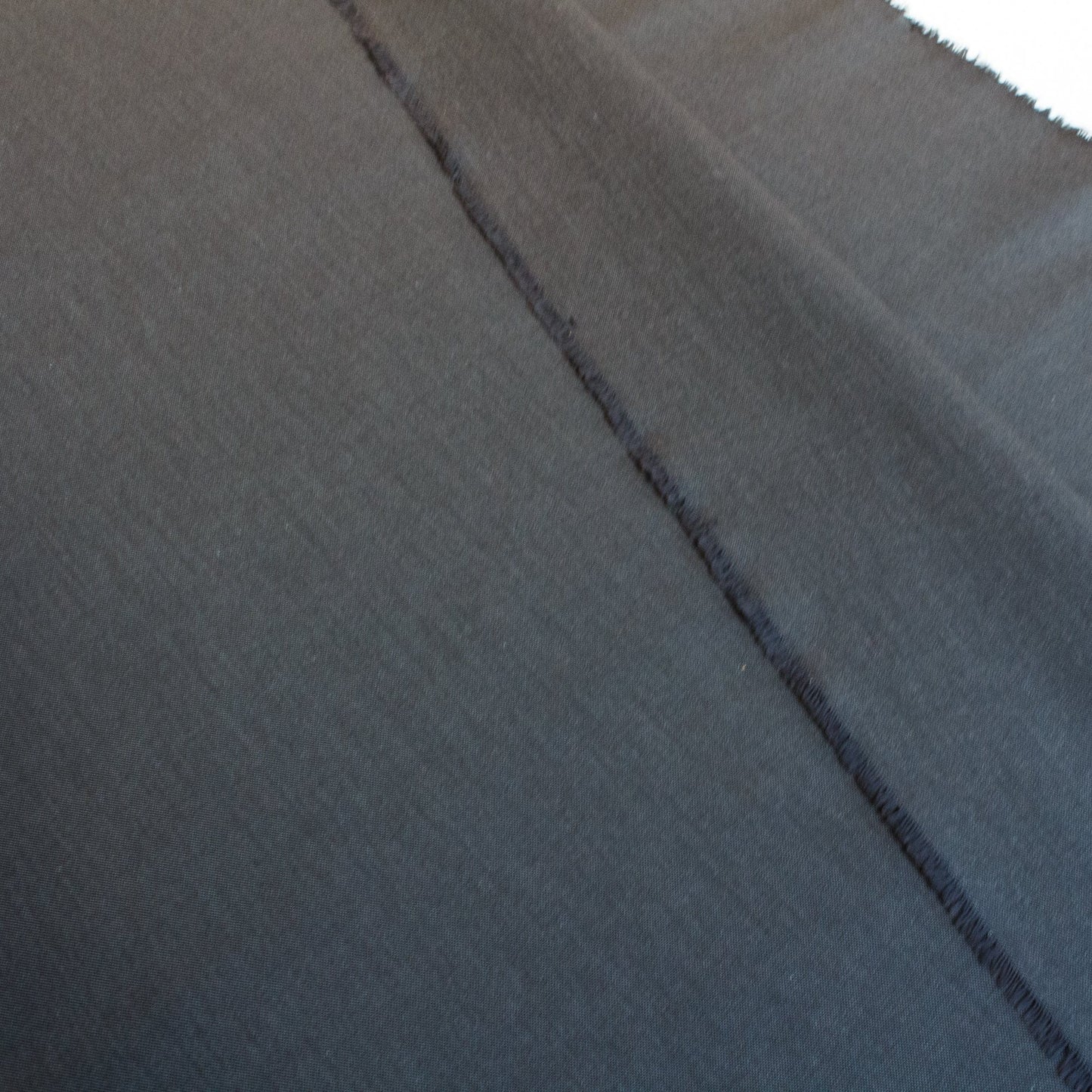 Cloud 9 Cirrus Solids: Organic Cotton Yarn-Dyed Crossweave in 'Midnight'