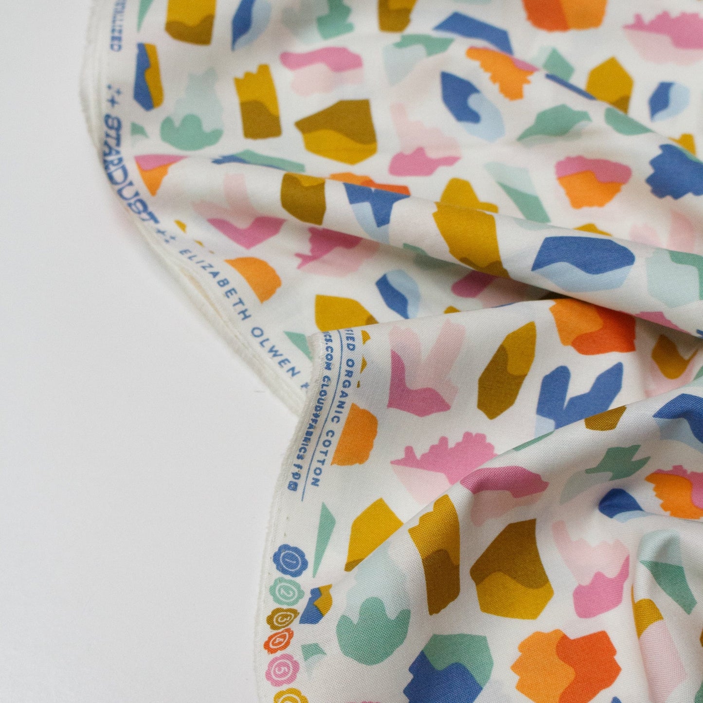 Cloud 9 Organic Quilting Cotton 'Crystalized' Ivory