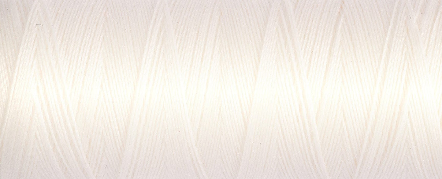 100m Reel Gütermann Recycled Sew-All Thread in Ivory no. 111