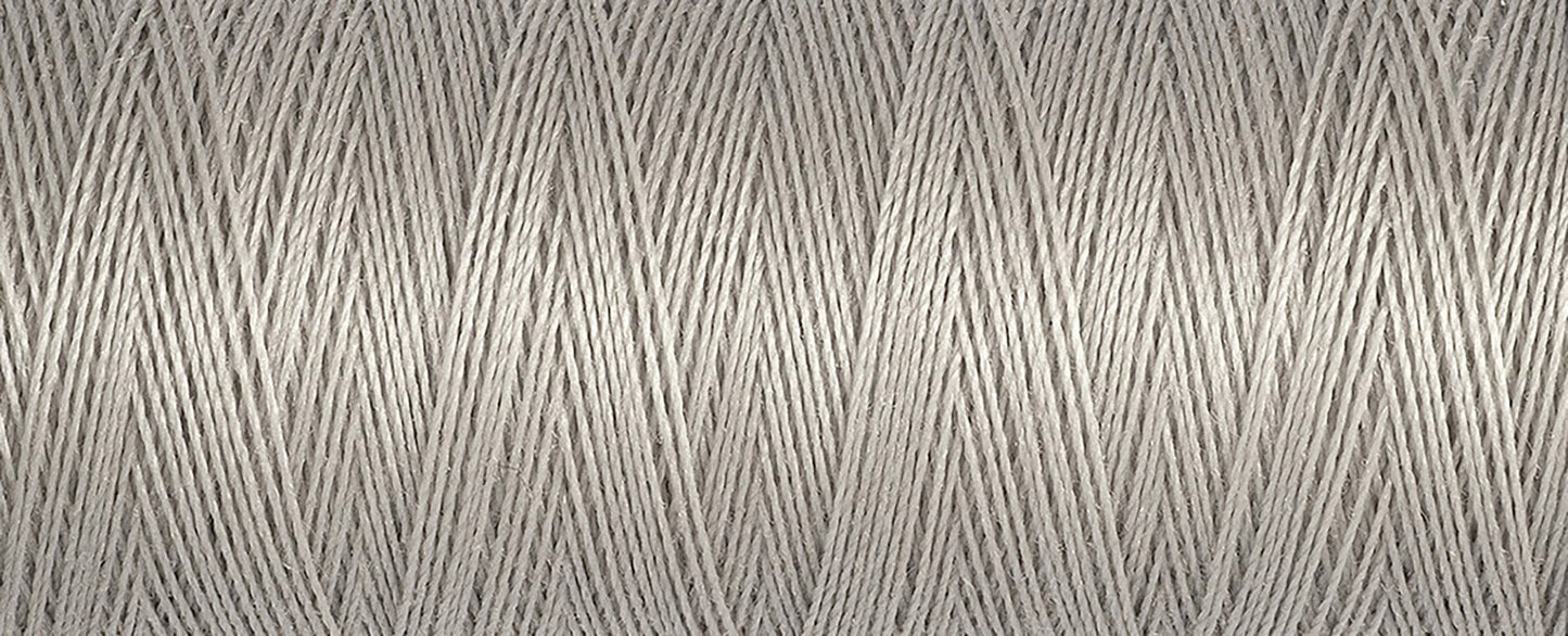 100m Reel Gütermann Recycled Sew-All Thread in Light Taupe no. 118