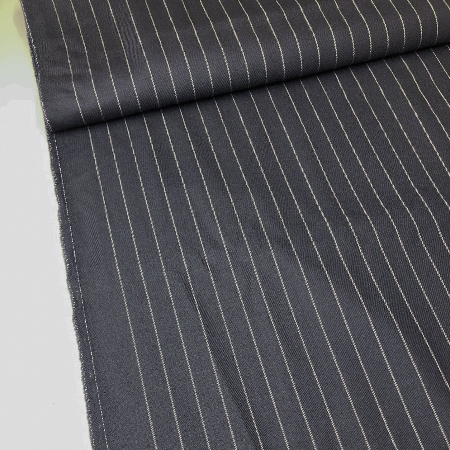 2nd Hand: Dark Navy Pinstripe Wool Suiting