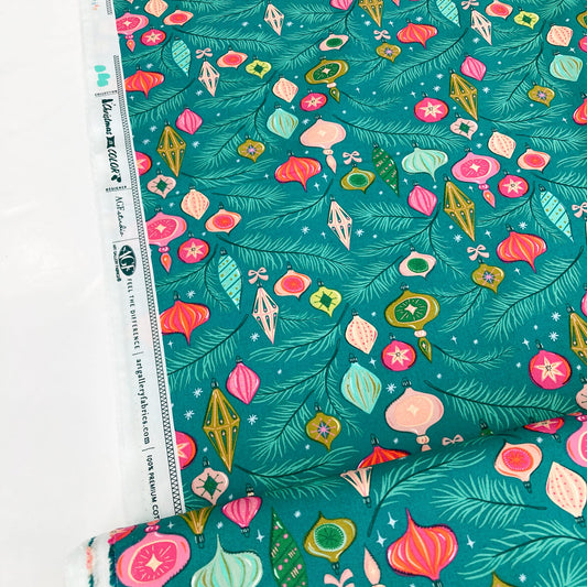 Art Gallery Fabrics 'Christmas in Colour': Fine Cotton 'Jingle all the Way' in Spruce