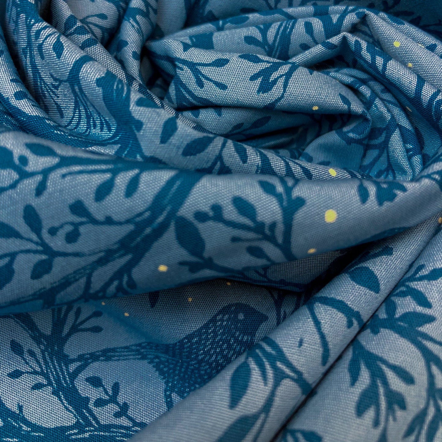 Art Gallery Fabrics 'Coyote Hill' Fine Cotton 'Flight of Shadows'