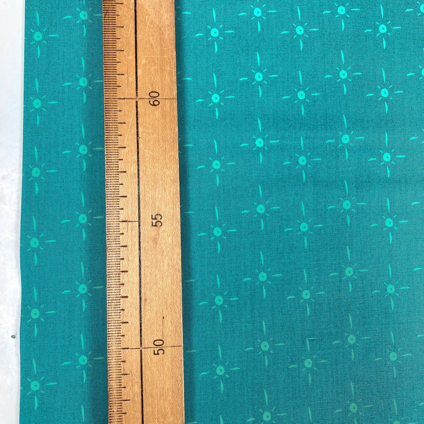 Art Gallery Fabrics 'Land of Enchantment': Premium Cotton 'Luminaria Turquoise'