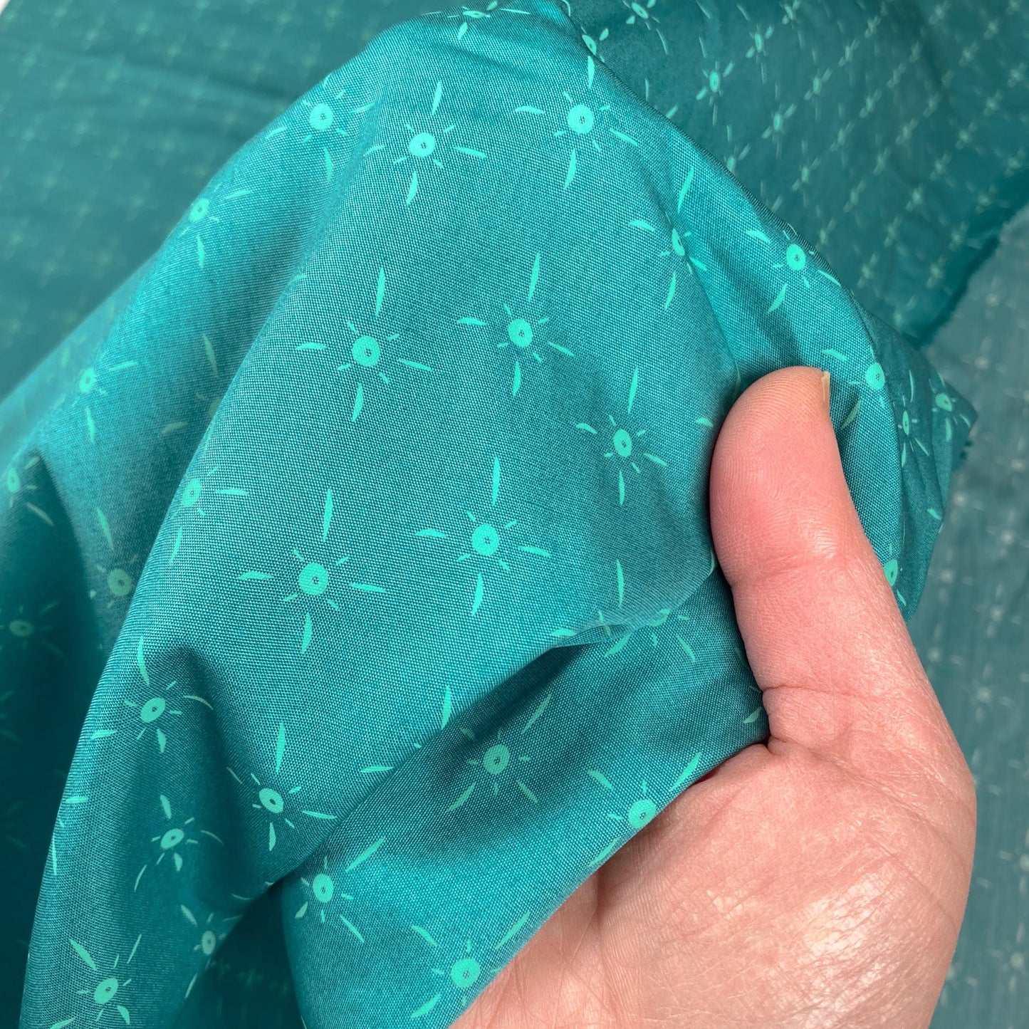 Art Gallery Fabrics 'Land of Enchantment': Premium Cotton 'Luminaria Turquoise'