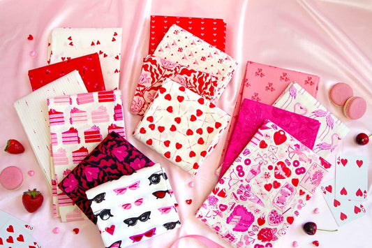 Art Gallery Fabrics 'Lovestruck': 10" Fabric Wonders
