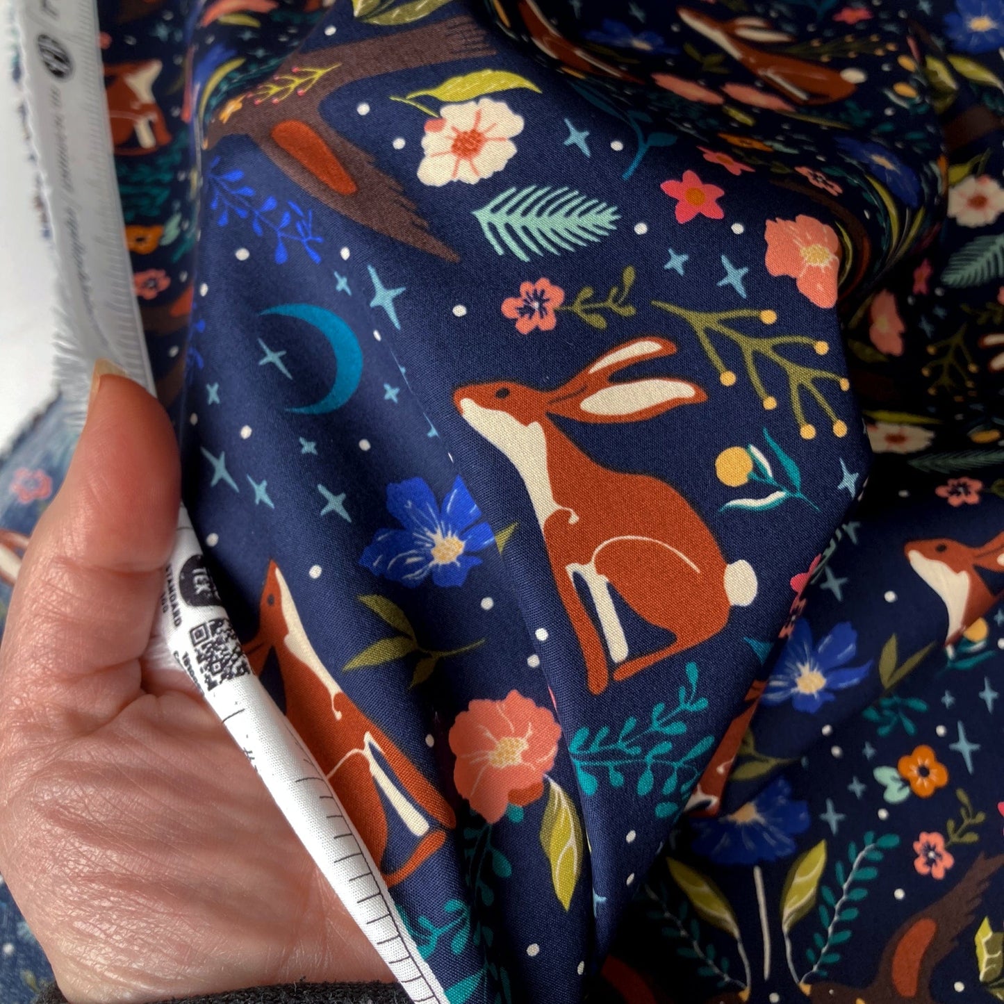 Art Gallery Fabrics 'Starling': Premium Cotton 'Moonlit Forest Dusk'