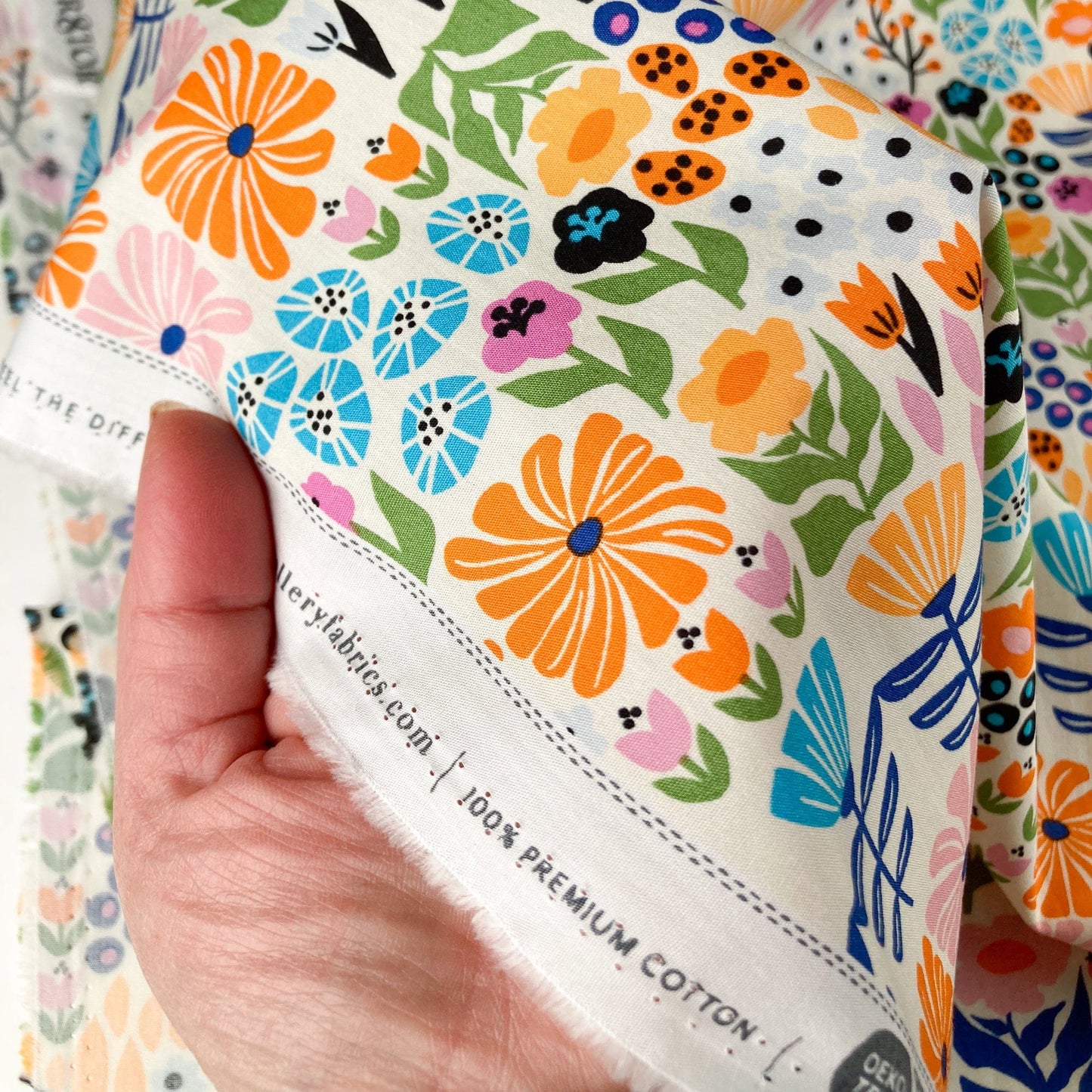 Art Gallery Fabrics 'Modernista': Premium Cotton 'Petal Patchwork'