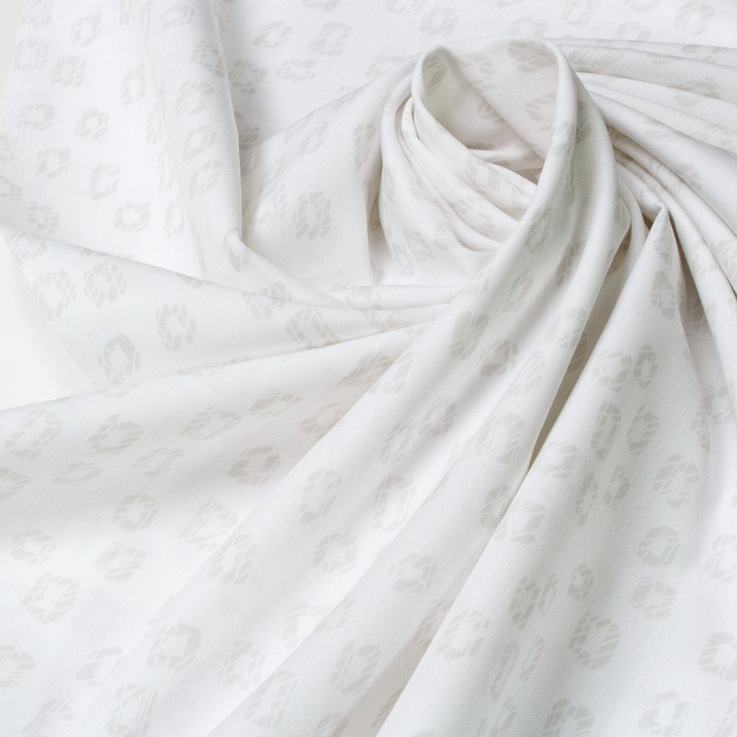 Art Gallery Fabrics - Fine Cotton - Duality Fusion 'Woodblock White'