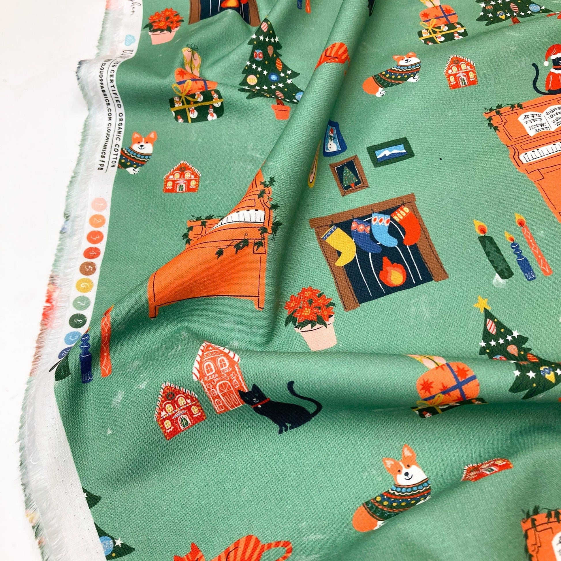 Festive Vignettes - Tinsel Time! - Louise Cunningham - Cloud 9 Fabrics - Poplin