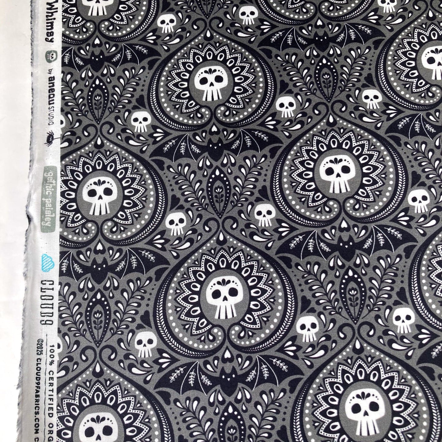 Cloud 9 Organic Quilting Cotton 'Gothic Paisley'