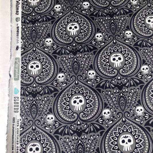 Cloud 9 Organic Quilting Cotton 'Gothic Paisley'