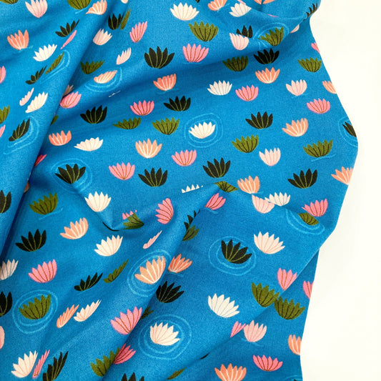 Cloud 9 Organic Quilting Cotton 'Floating Flora'