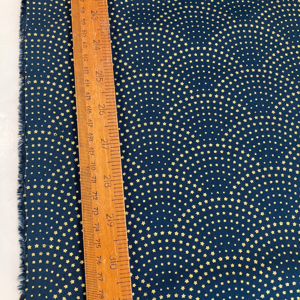 Cotton Poplin with Starry Scales in Navy and Gold