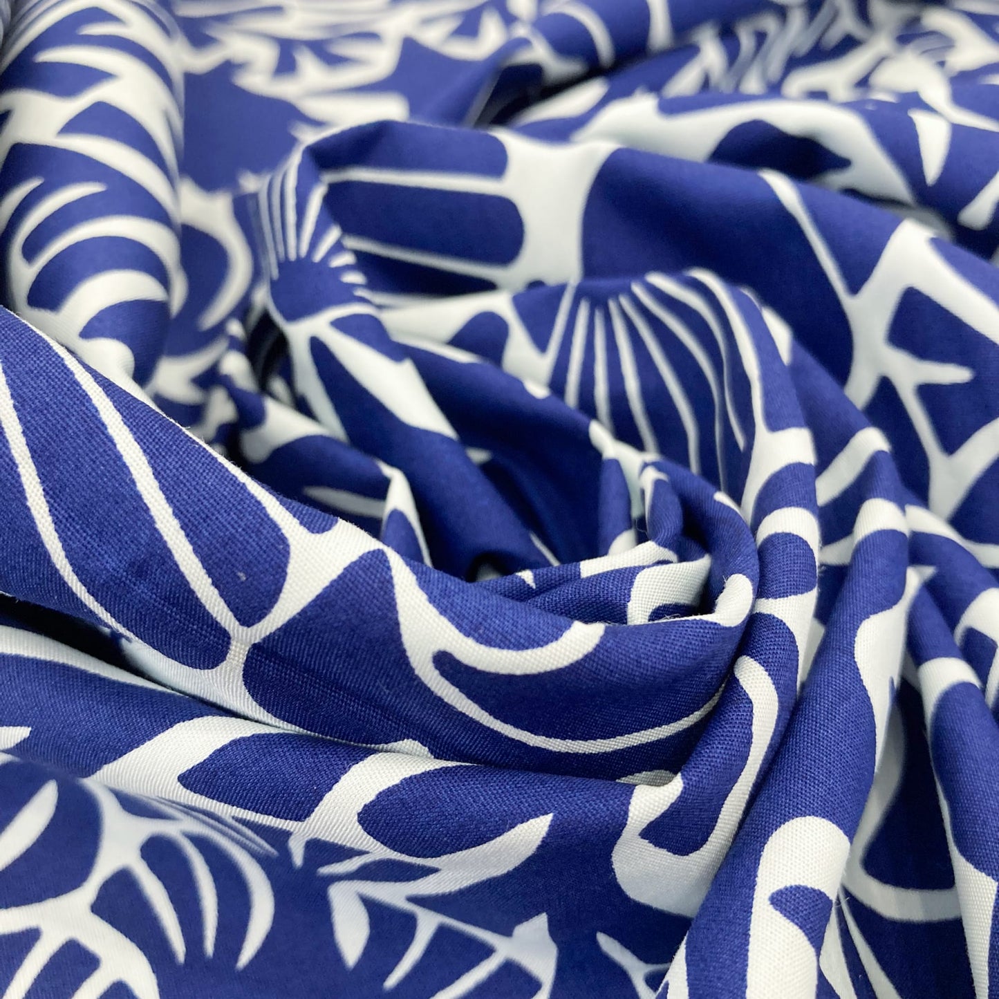 Deadstock Cotton Poplin 'Call of the Ocean'
