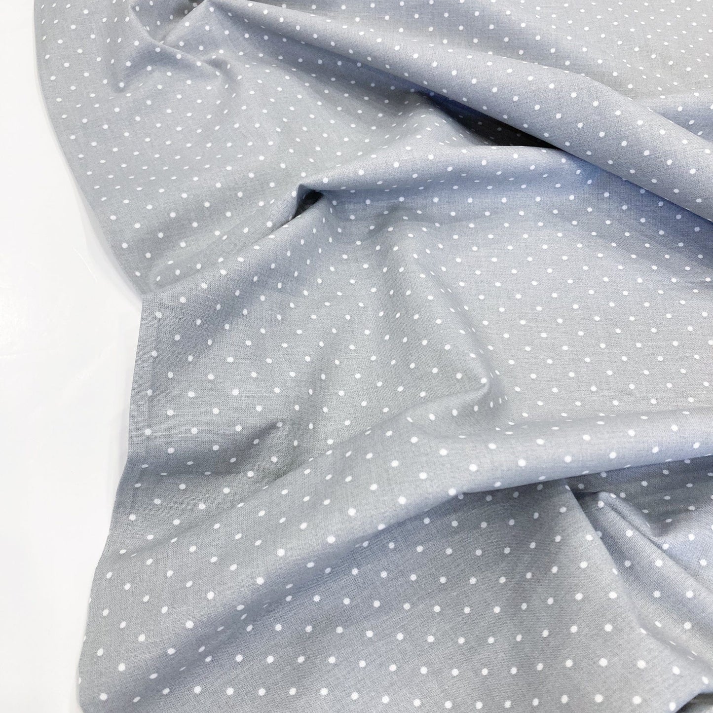 Deadstock: Ex-Joann Quilting Cotton 'Grey Spot'
