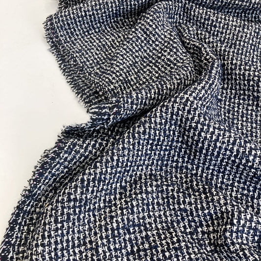 Deadstock: Wool Mix Bouclé in Navy and White