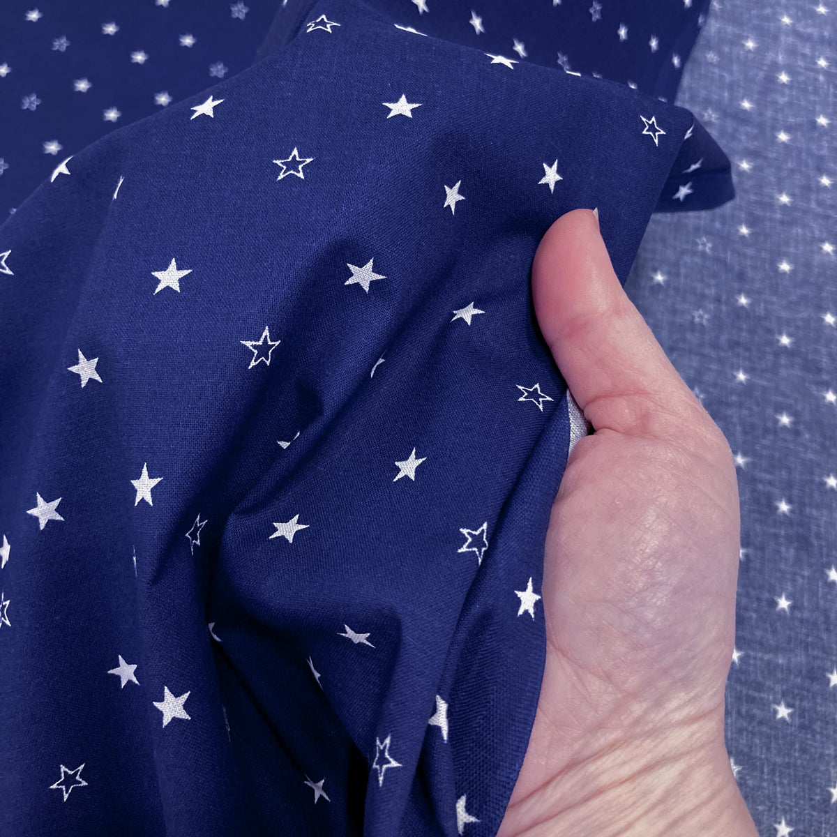Deadstock: Ex-Joann Quilting Cotton 'Blue Star'