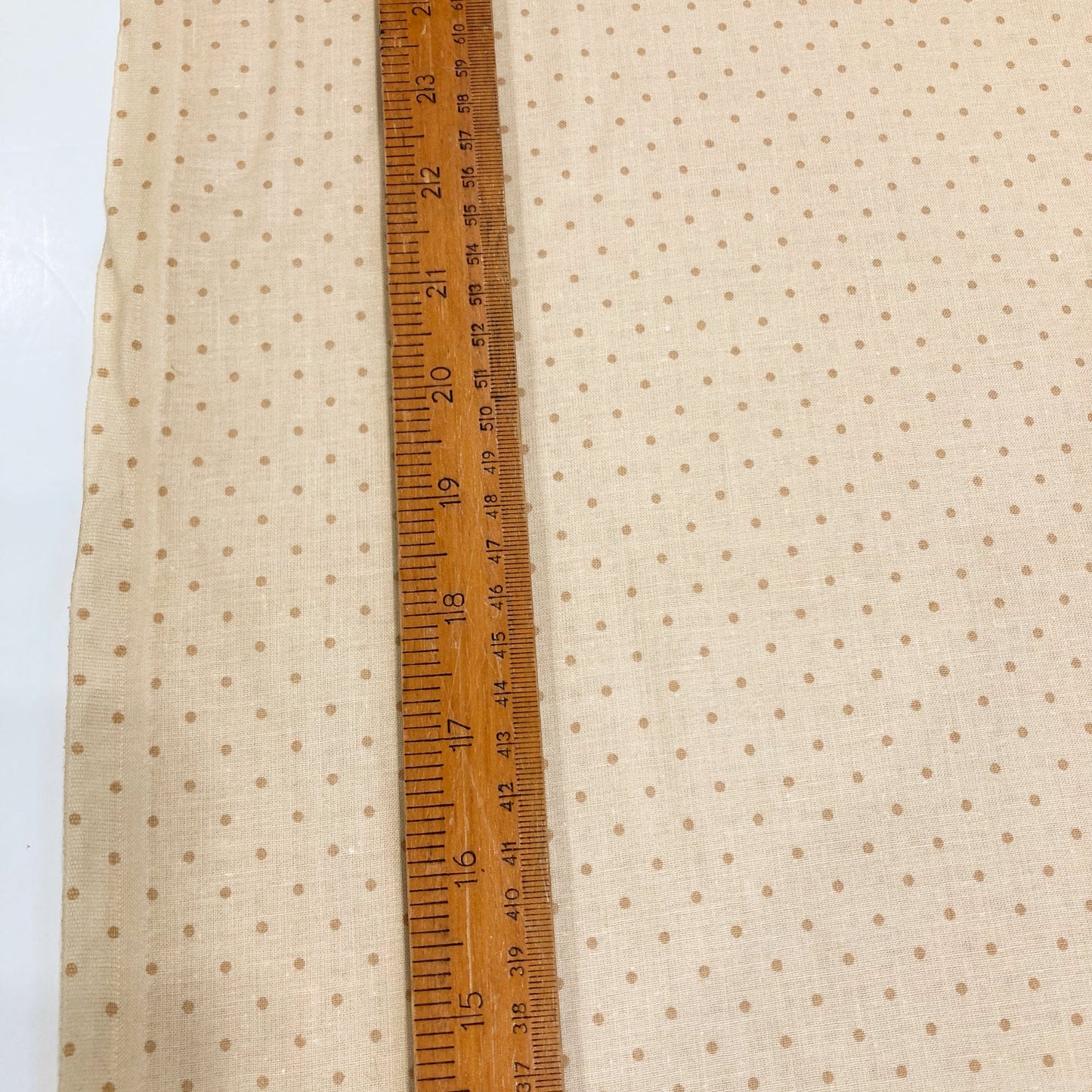 Deadstock: Ex-Joann Quilting Cotton 'Beige Spot'