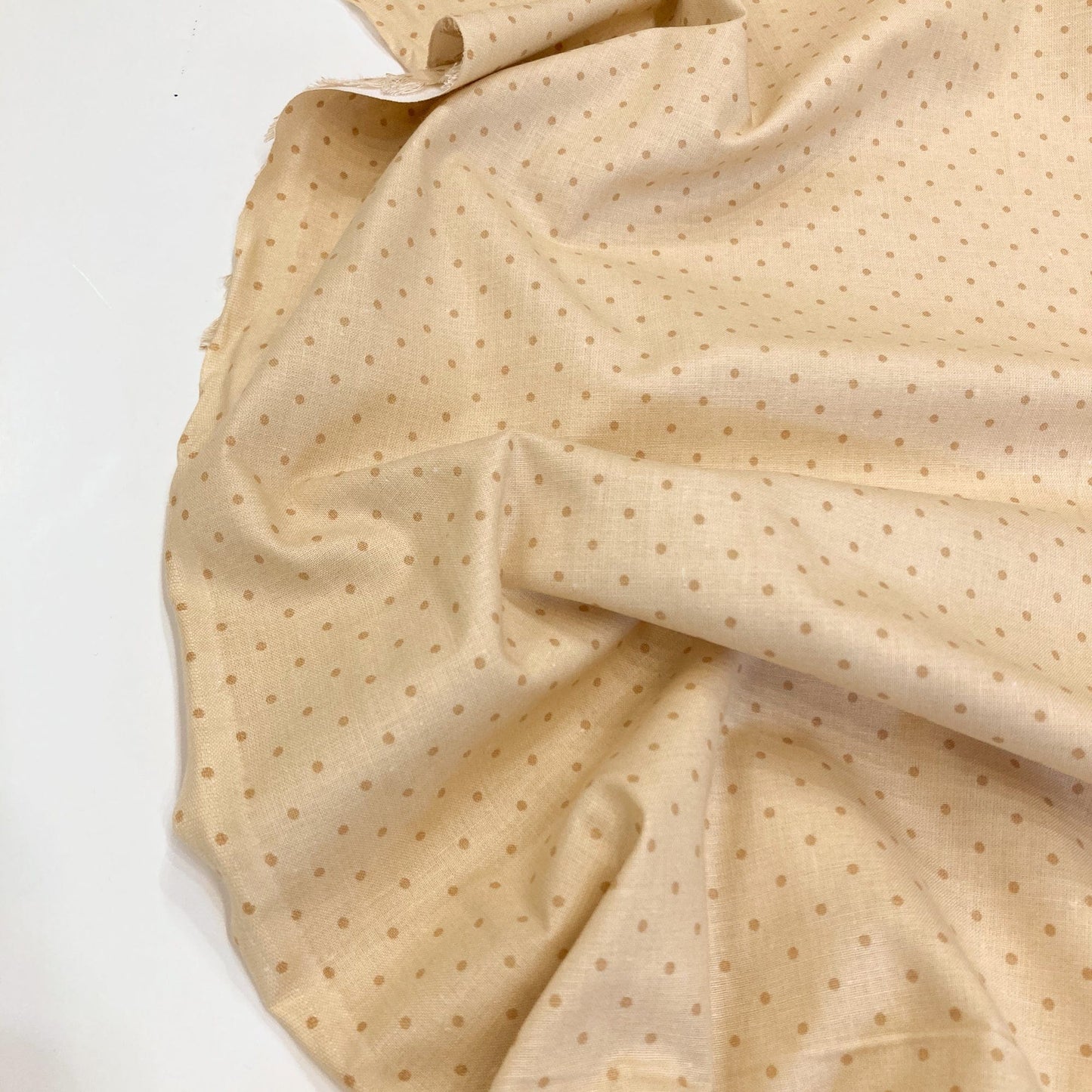 Deadstock: Ex-Joann Quilting Cotton 'Beige Spot'
