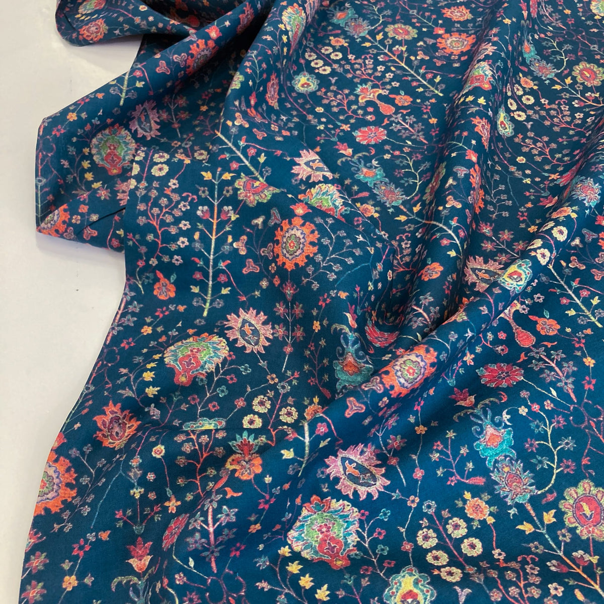 Fabric Freedom Cotton Lawn 'Tapestry' in Dusk