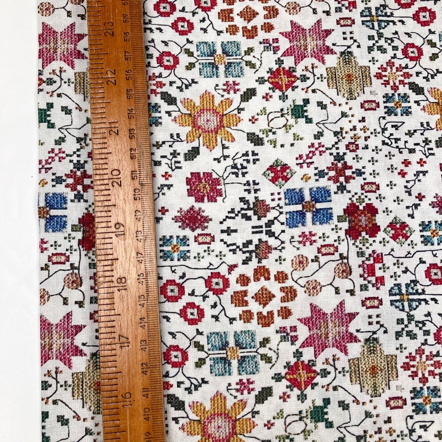 Fabric Freedom Quilting Cotton 'Tapestry' 3D