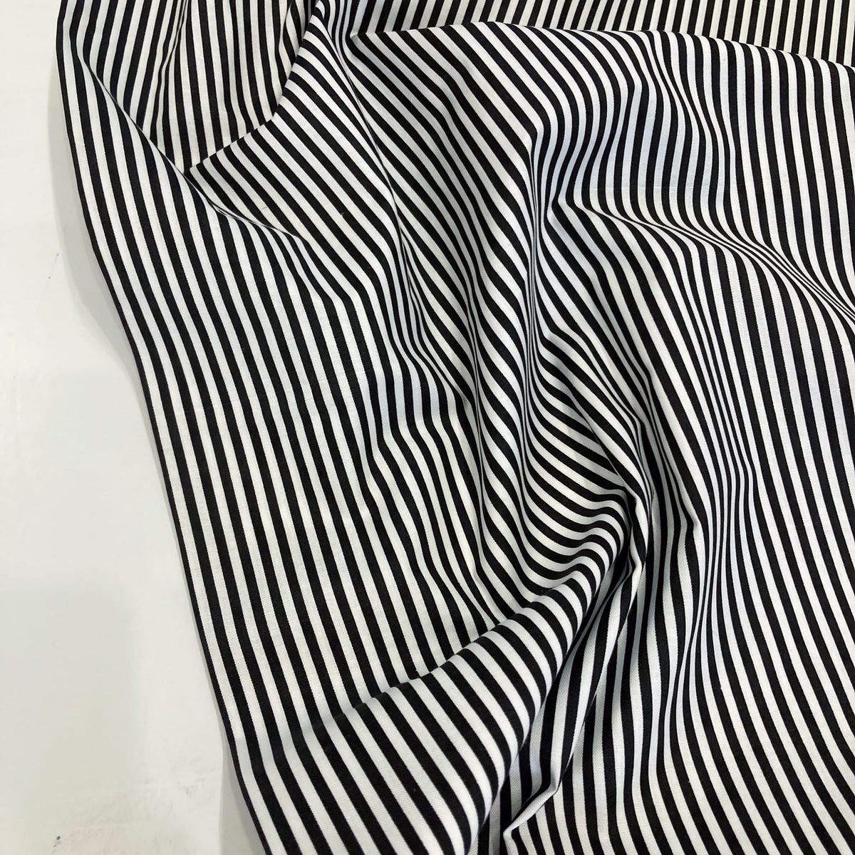 Deadstock: Ex-Joann Quilting Cotton 'Black and White Stripe'