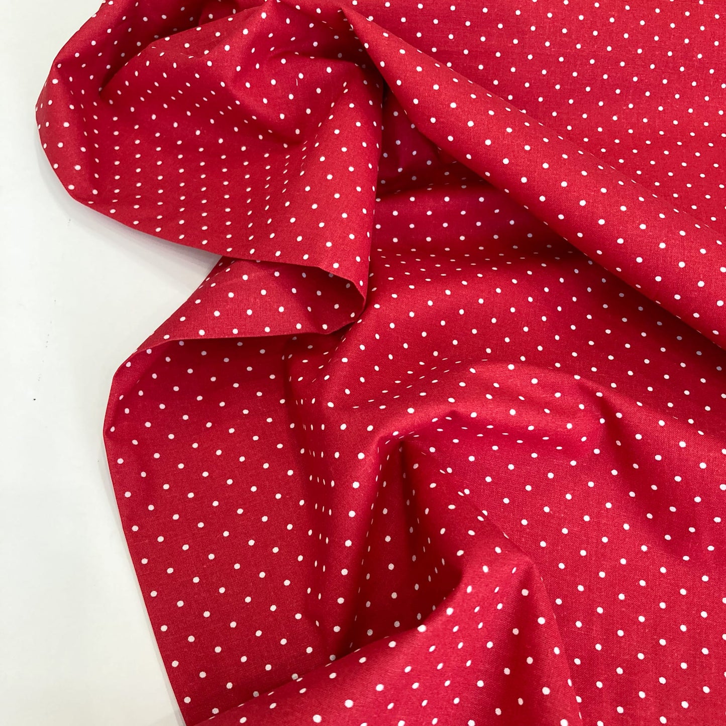 Deadstock: Ex-Joann Quilting Cotton 'Red Polka'