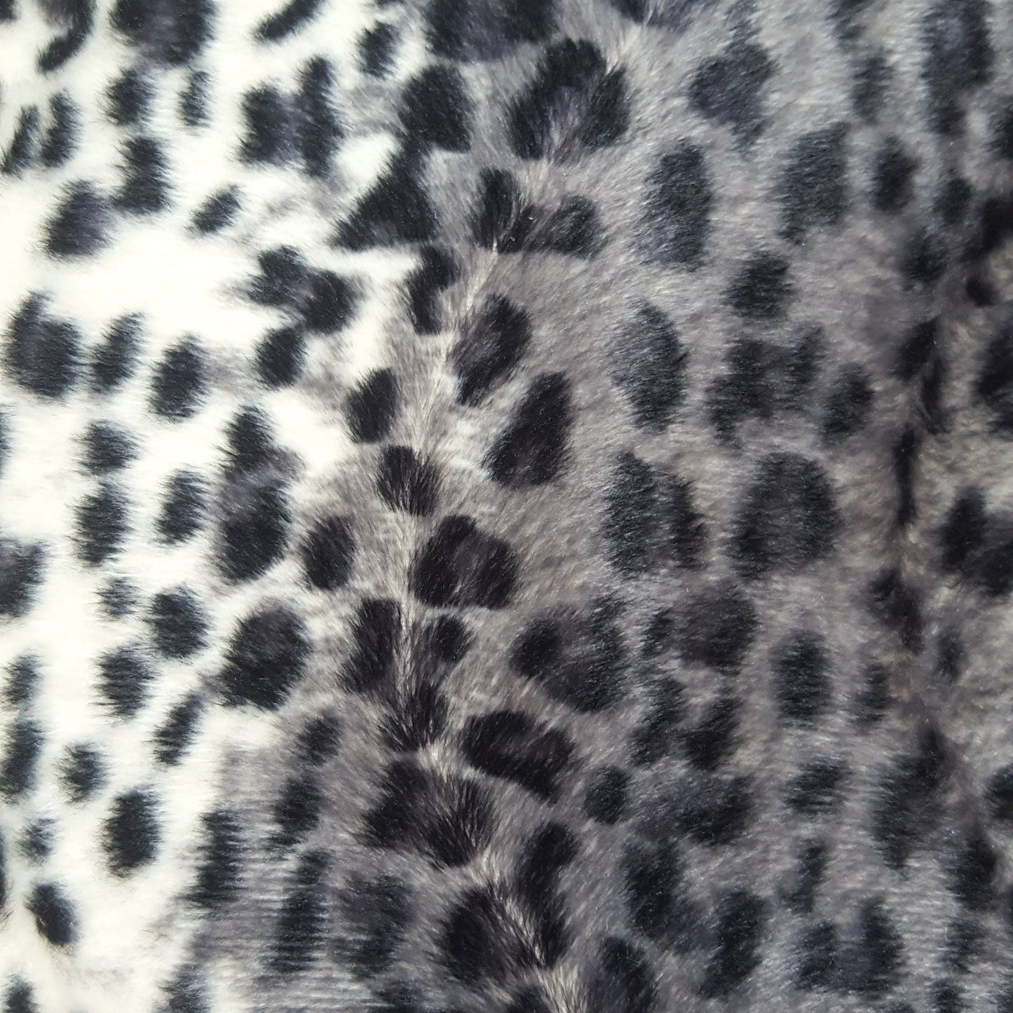 46cm Piece Faux Fur Fabric with Grey Leopard Print