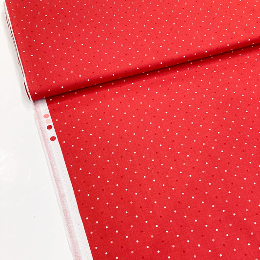 Moda 'Magic Dot' Quilting Cotton in Strawberry