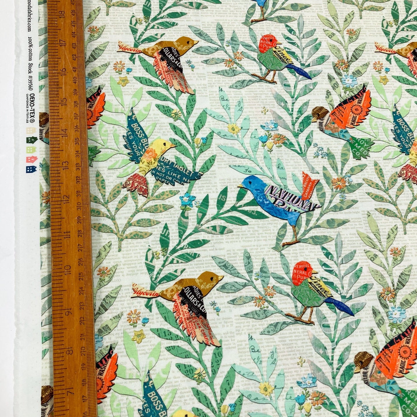 Moda 'Paper Hamlet' Quilting Cotton 'Birdy' in Paper