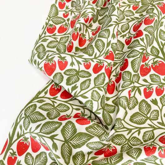 Moda 'Garden Series' Quilting Cotton 'Strawberries' in Cream