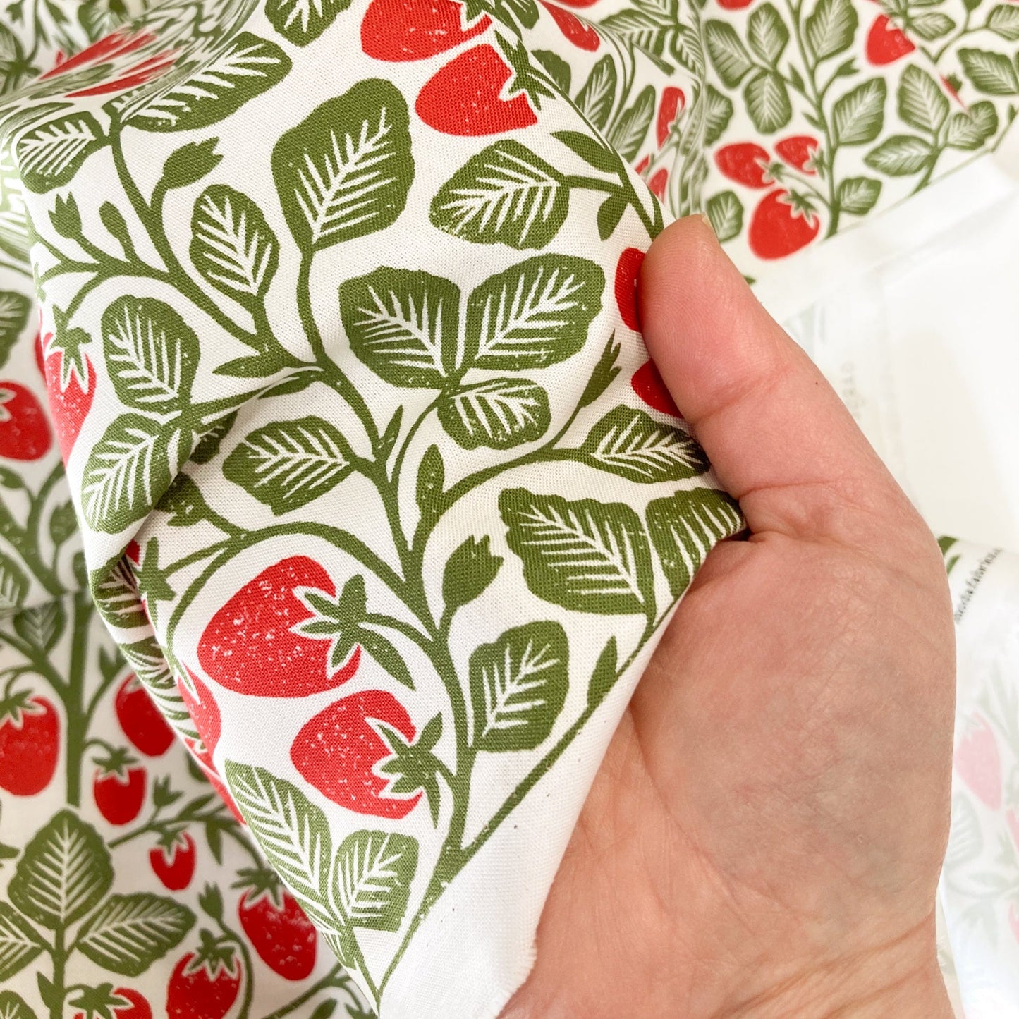 Moda 'Garden Series' Quilting Cotton 'Strawberries' in Cream