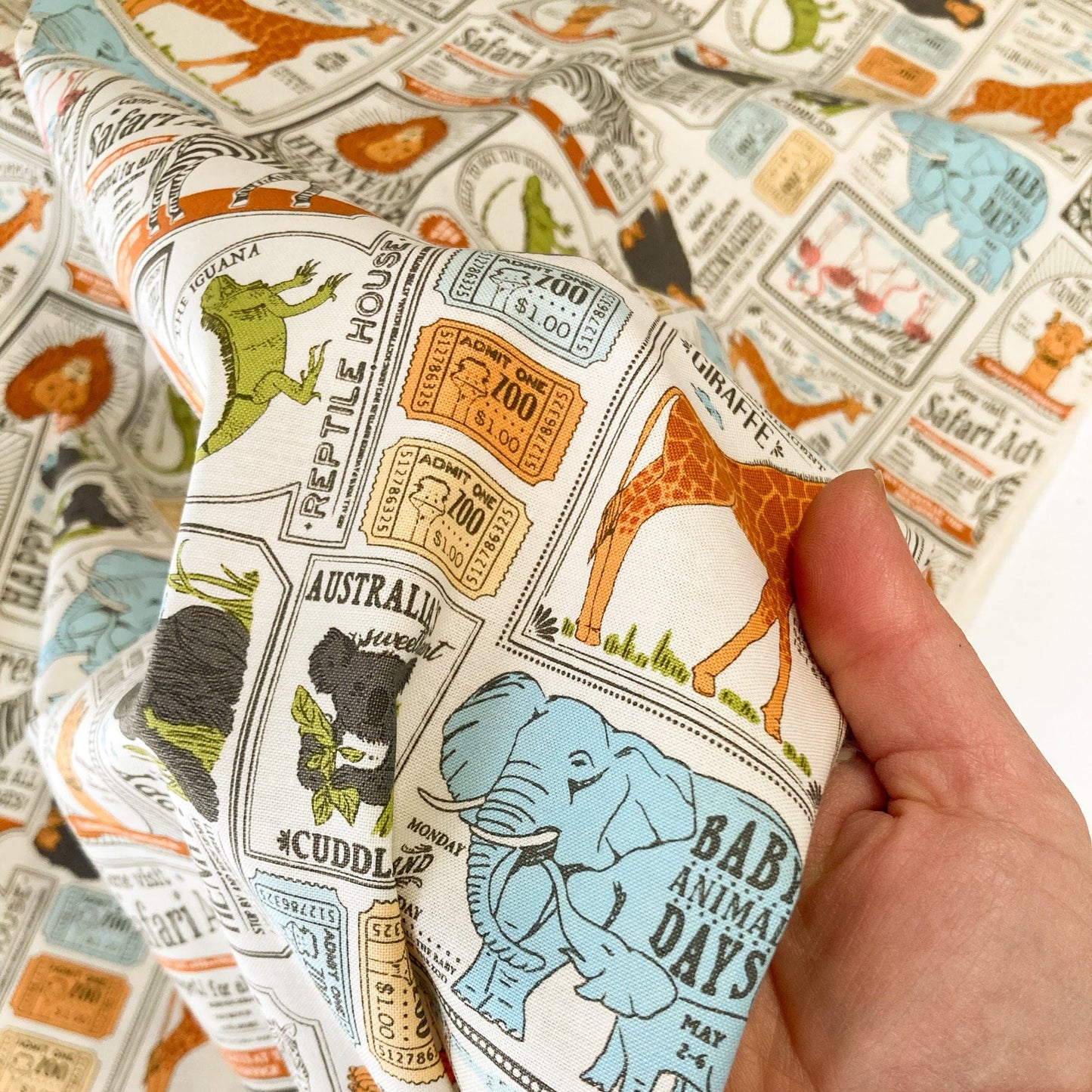 Moda Fabrics Quilting Cotton 'Vintage Zoo'