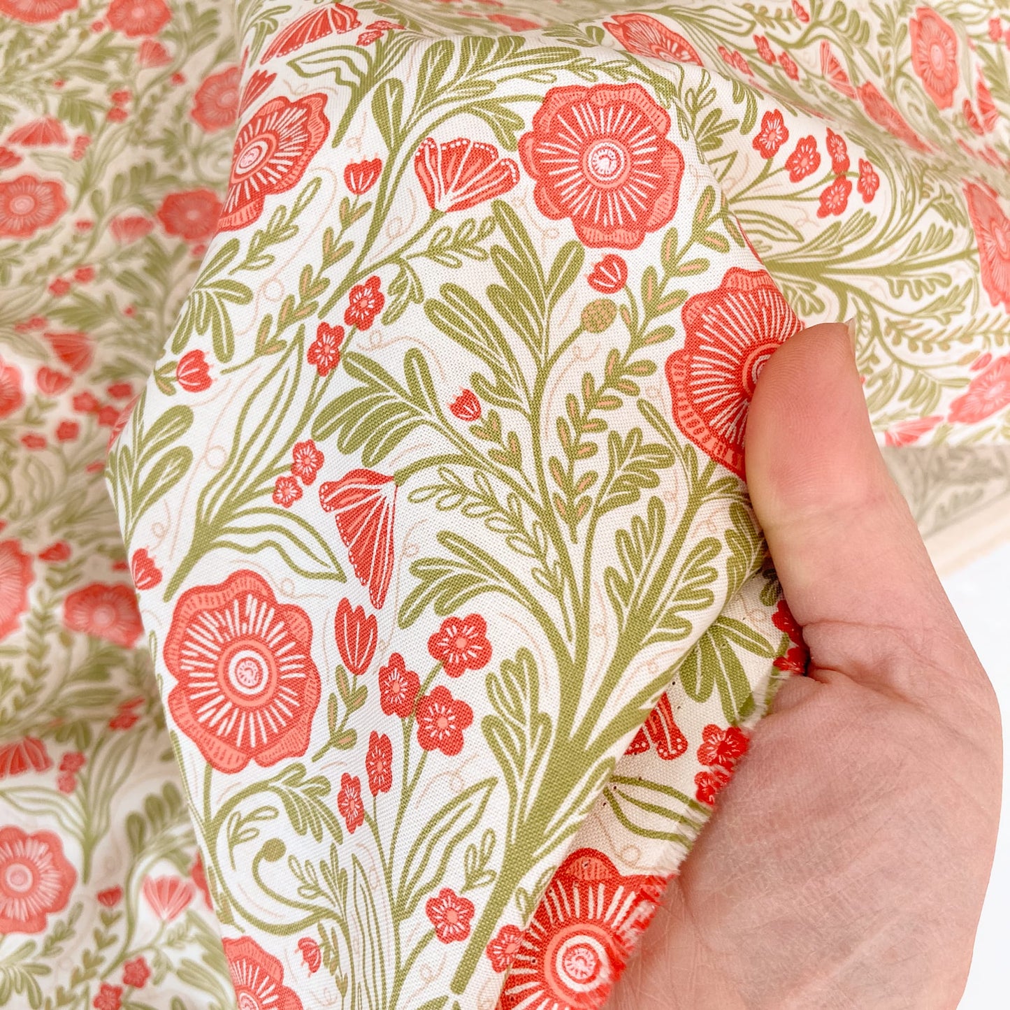 Moda 'The Henhouse' Quilting Cotton 'Poppy Floral'